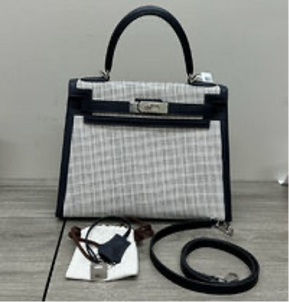 *HERMES Kelly 28 Waffle Blue Handbag/Shoulder/Crossbody Bag (Shoulder strap made) 3032605121901