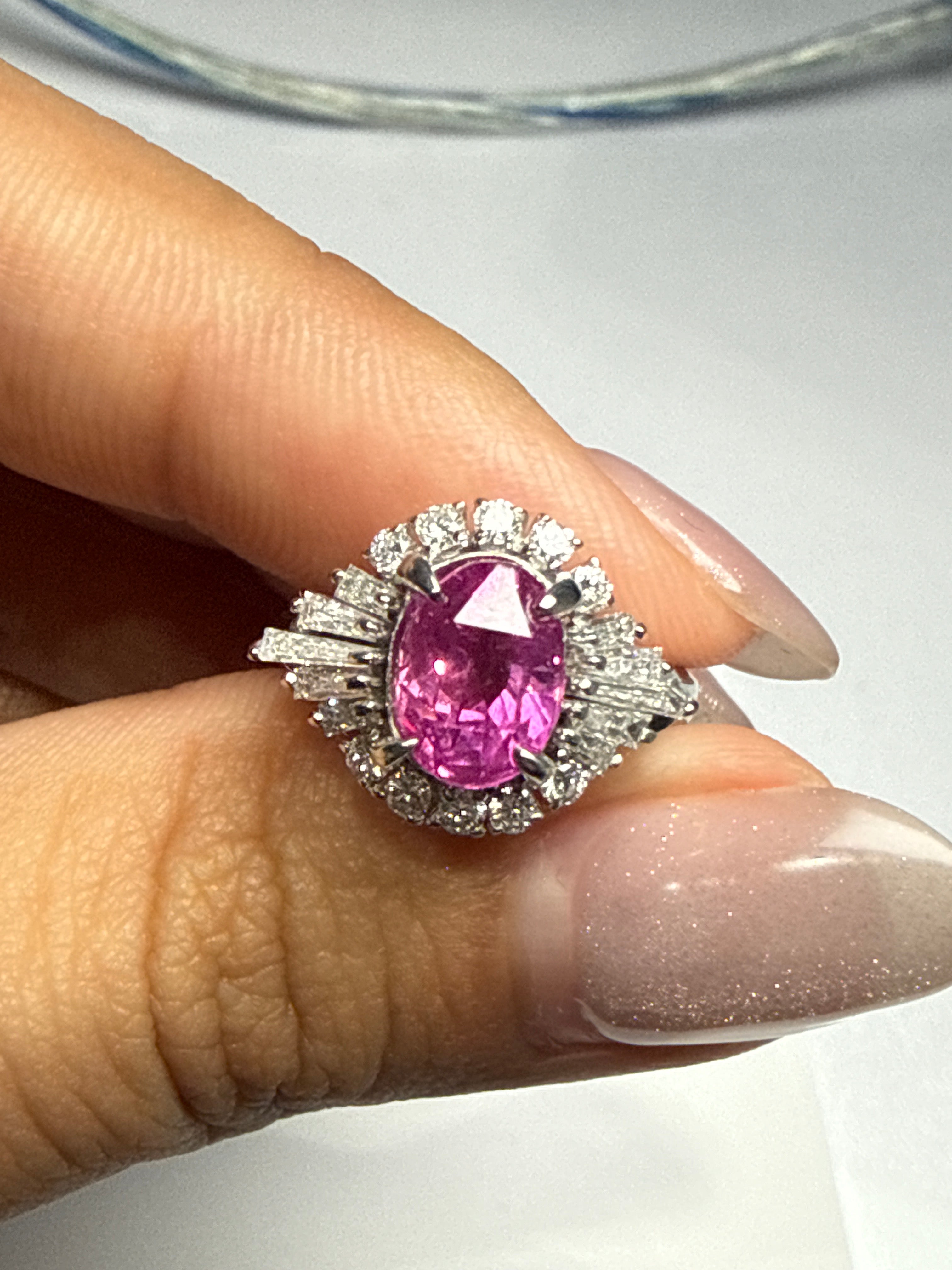 Vivid Pink Sapphire Ring in PT900 US 4 8226 JJC9015