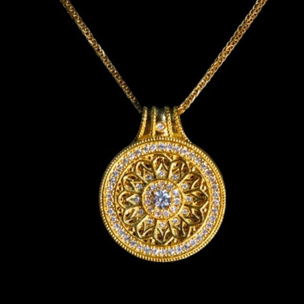 24K Gold Lattice Openwork Necklace with Diamond Detail