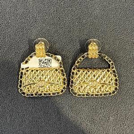 CHANEL 23rd Anniversary Leather Gold Handbag Clip-on Earrings LZ602211
