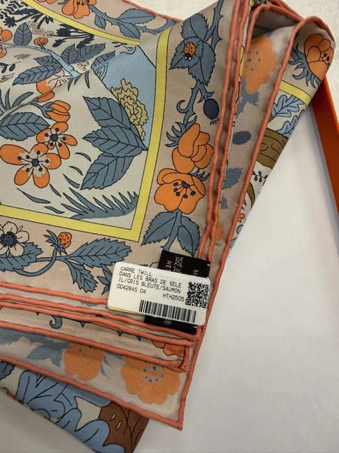 Hermès Silk Scarf 90cm - Toucans Dans Le Jardin