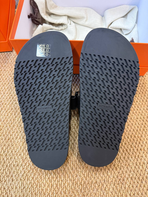 EU37 - Hermès Chypre Sandals Black Classic H-Cut Slide