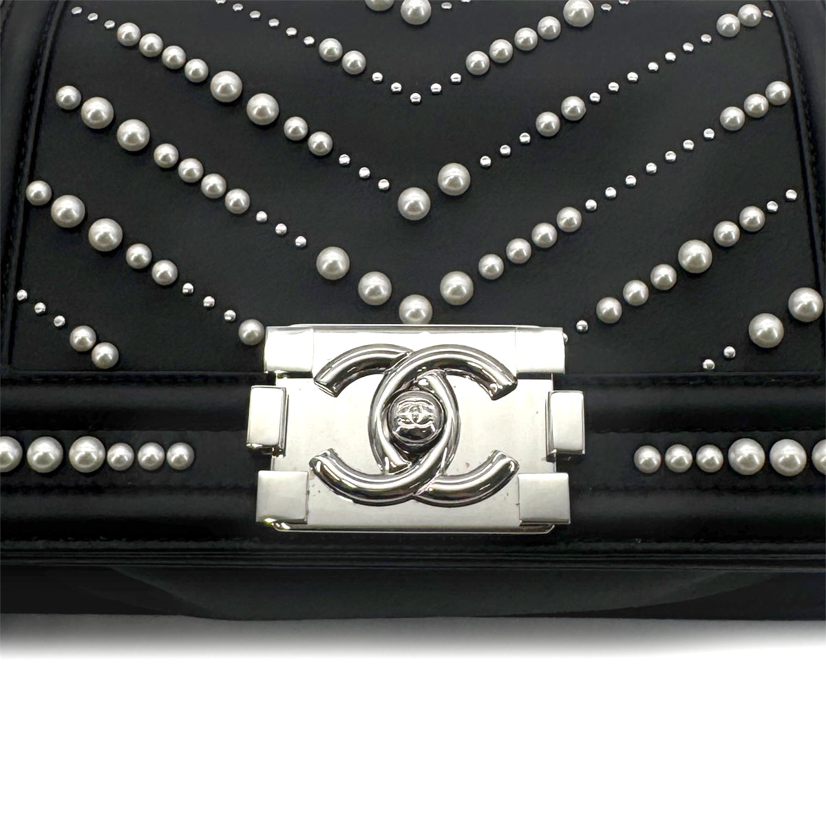 CHANEL PEARL BOYCHANEL SMALL CHAIN SHOULDER BAG BLACK LEATHER 90208965