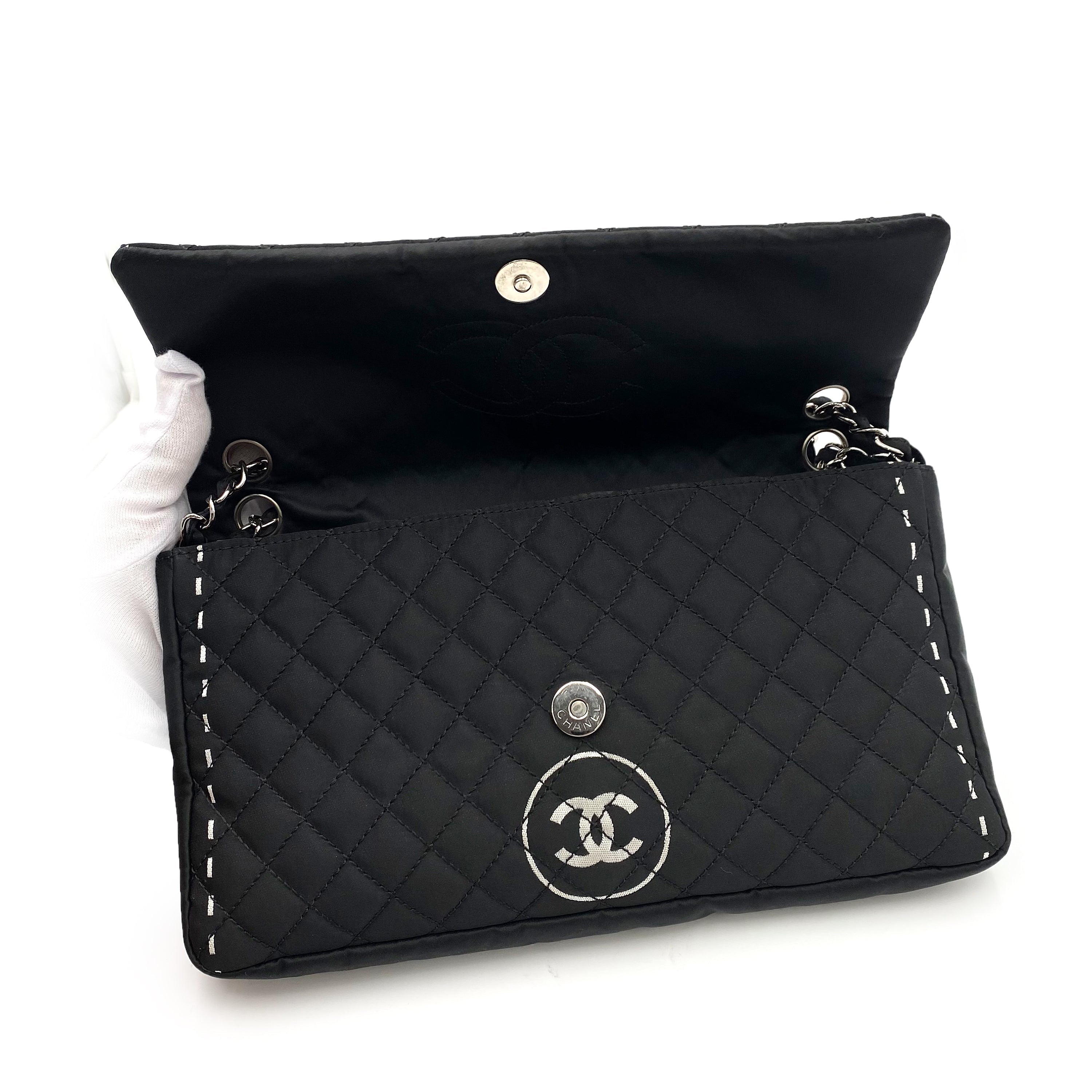 CHANEL VINTAGE CHAIN SHOULDER BAG BLACK SATIN 90235472