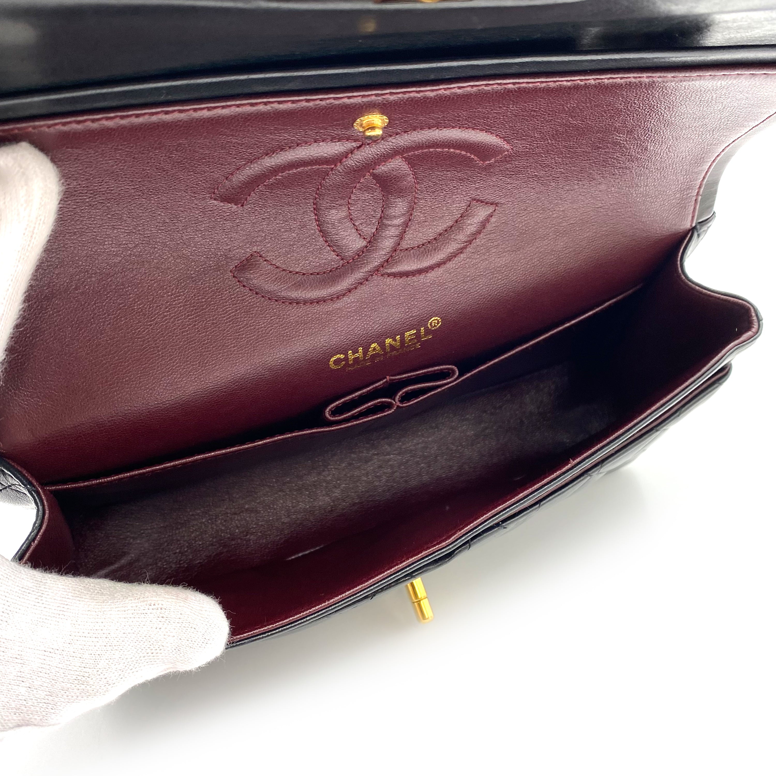 CHANEL VINTAGE CLASSIC FLAP MEDIUM CHAIN SHOULDER BAG BLACK LAMB SKIN 90237403