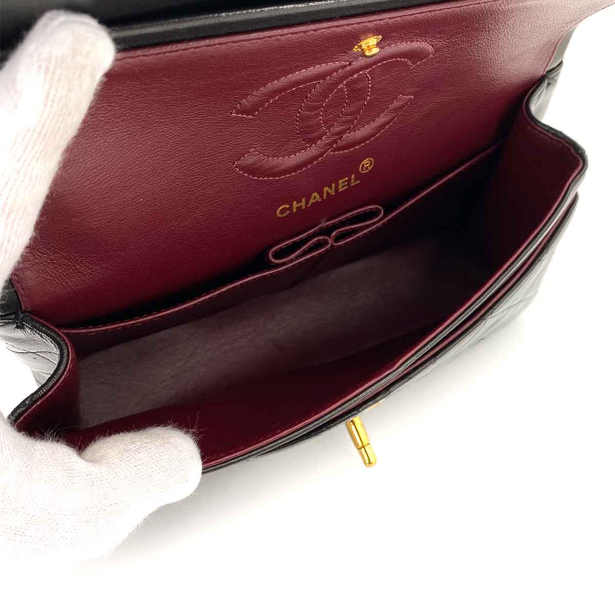 CHANEL VINTAGE CLASSIC FLAP SMALL CHAIN SHOULDER BAG BLACK LAMB SKIN 90242899