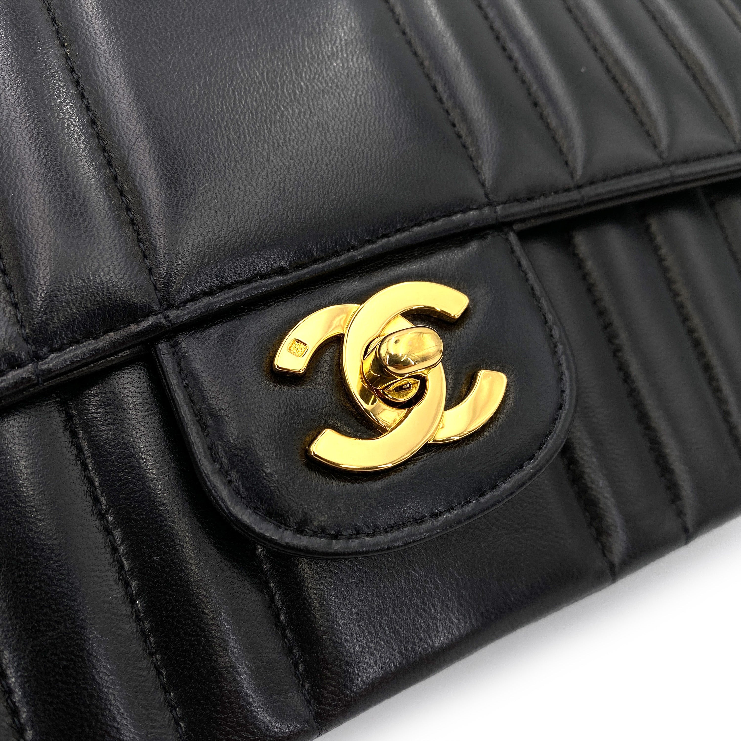 CHANEL VINTAGE MADEMOISELLE MEDIUM CHAIN SHOULDER BAG BLACK LAMB SKIN 90245052