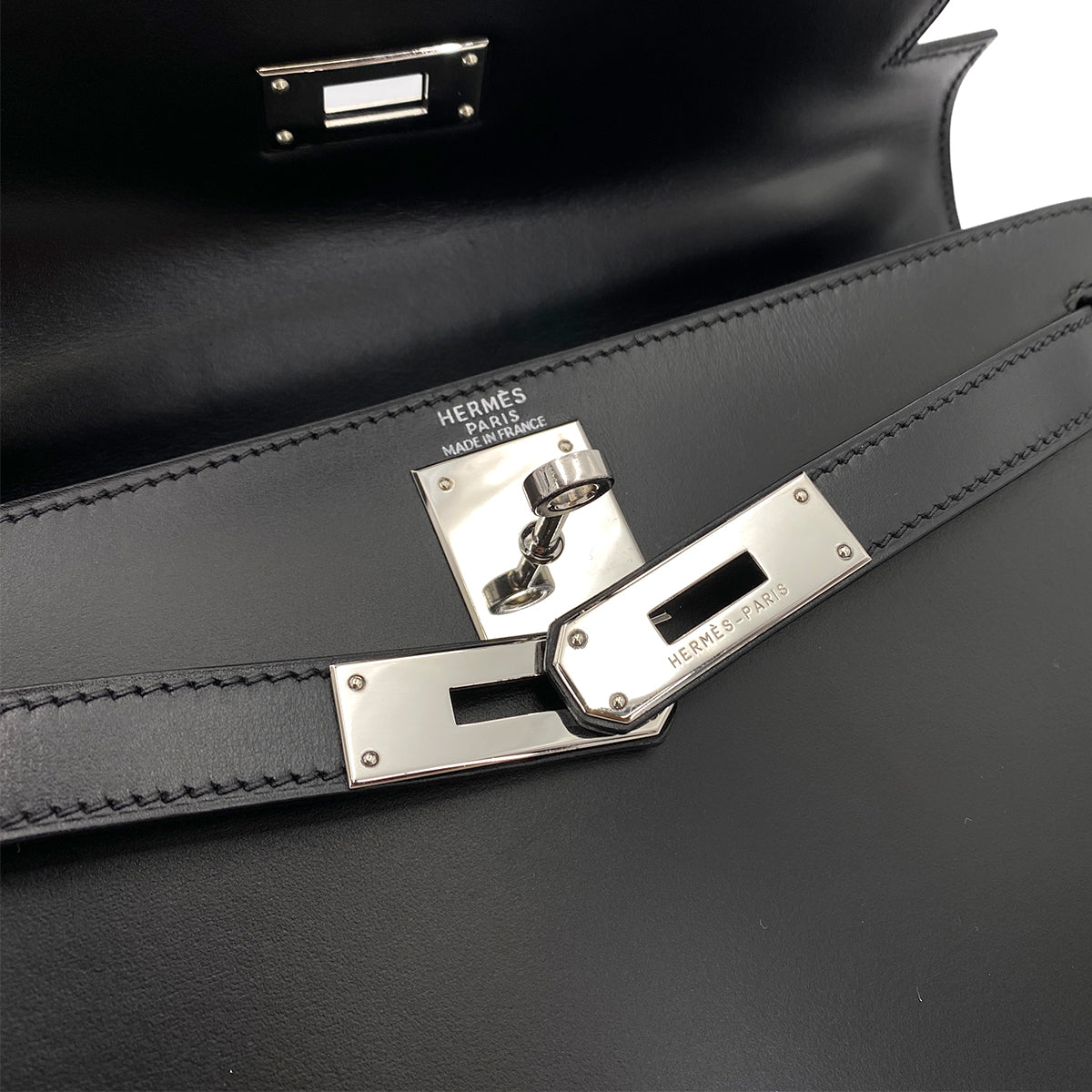 HERMES KELLY 28 SELLIER BLACK BOXCALF HAND SHOULDER BAG □D SHW 90250278