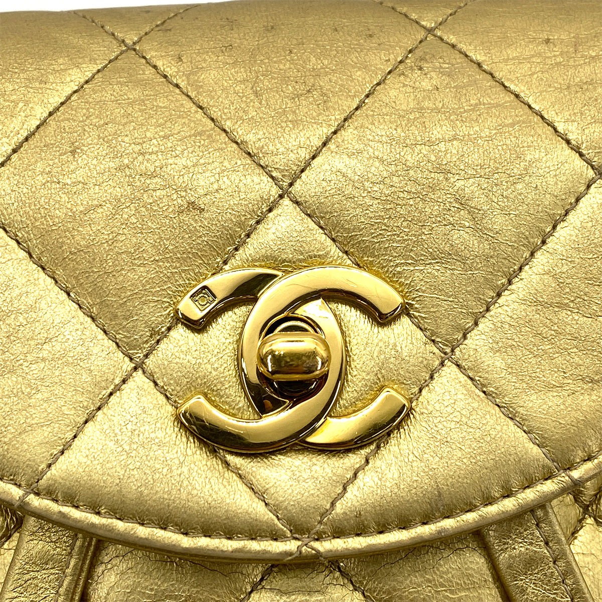 CHANEL VINTAGE DUMA CHAIN BACKPACK METALLIC GOLD LAMB SKIN 90260194