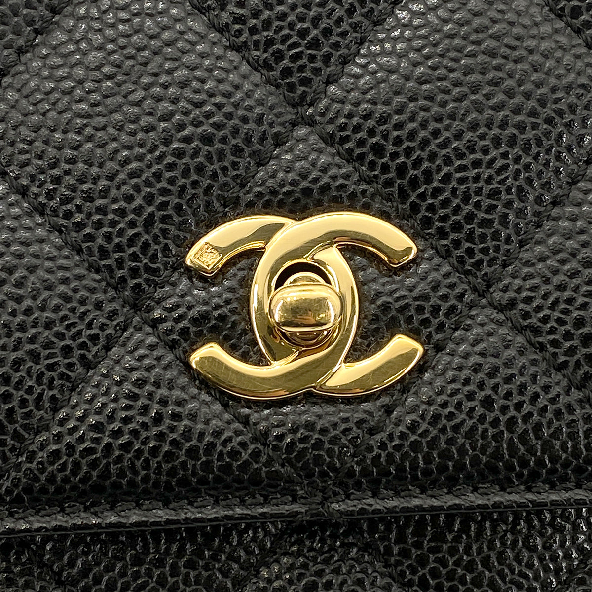 CHANEL VINTAGE MATELASSE HAND BAG BLACK CAVIAR SKIN 90261576