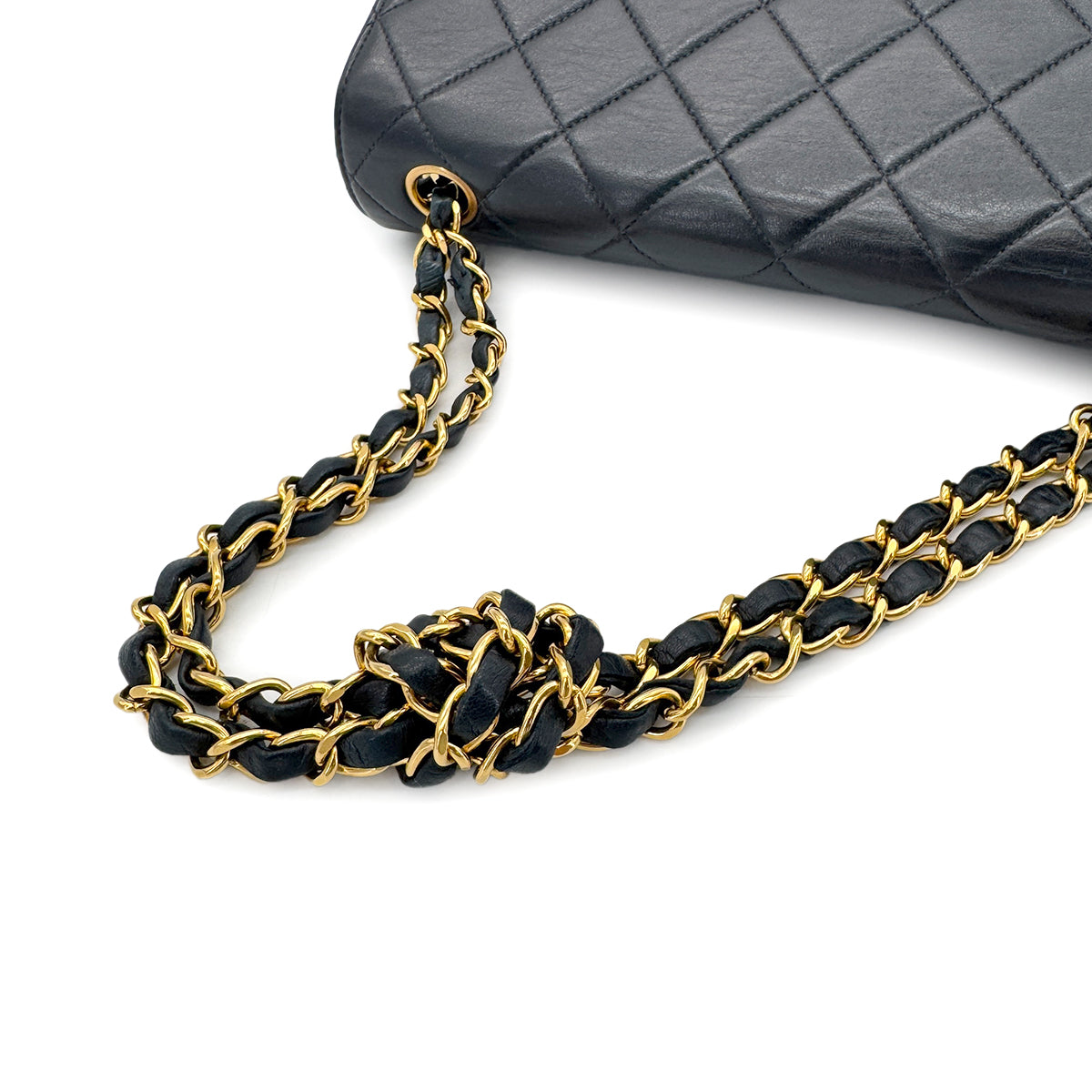CHANEL VINTAGE MATELASSE CHAIN SHOULDER BAG NAVY LAMB SKIN 90269101