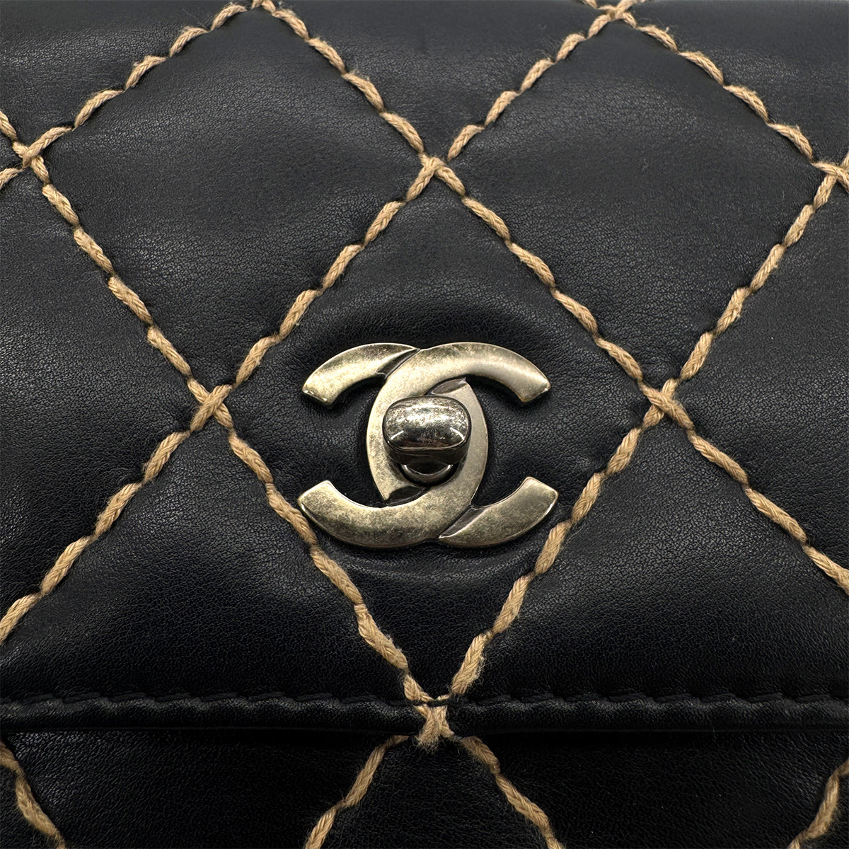 CHANEL VINTAGE WILD STITCH CHAIN SHOULDER BAG BLACK LEATHER 90273066 - PURPOSE