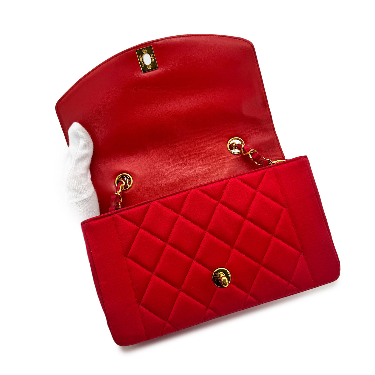 CHANEL VINTAGE DIANA SMALL CHAIN SHOULDER BAG RED SATIN 90277707