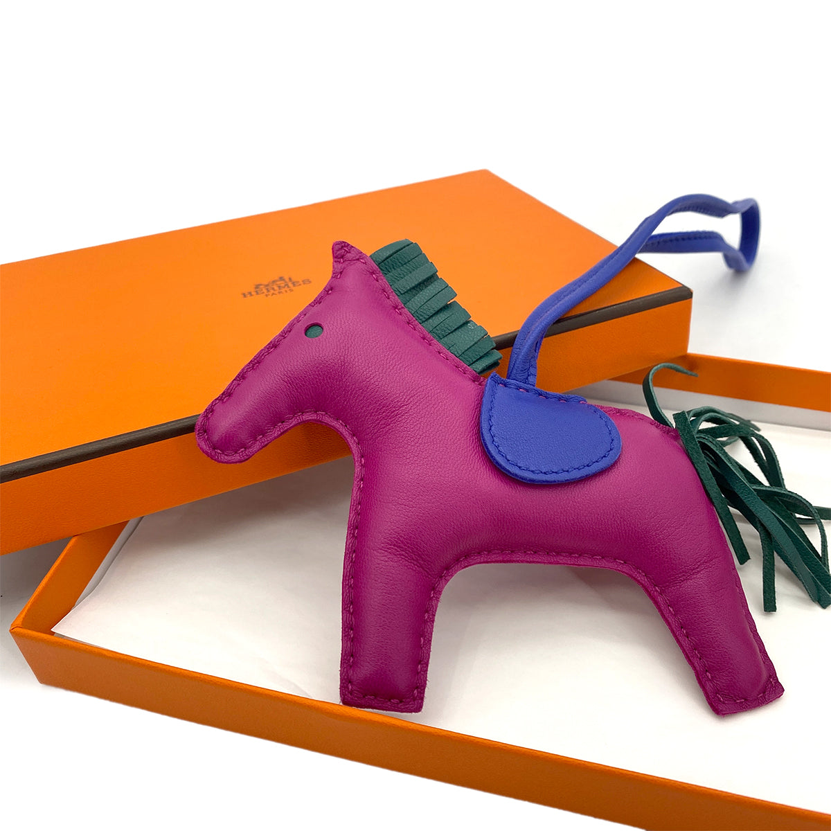 HERMES BAG CHARM RODEO MM ROSE POURPLE BLEU ELECTRIQUE MALACHITE AGNEAU MILO C 90278926