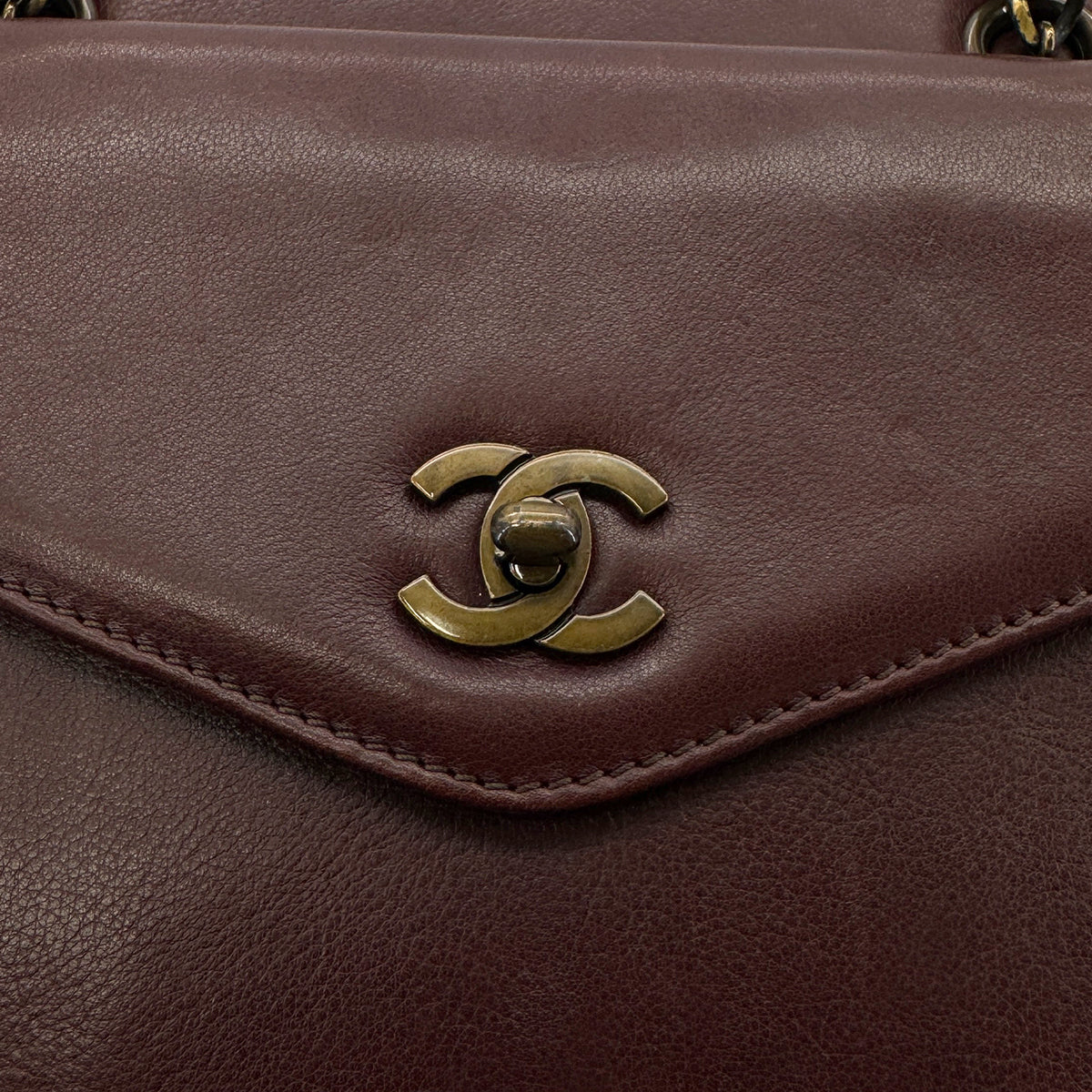 CHANEL VINTAGE TURN LOCK CHAIN TOTE BAG BROWN LEATHER 90281232