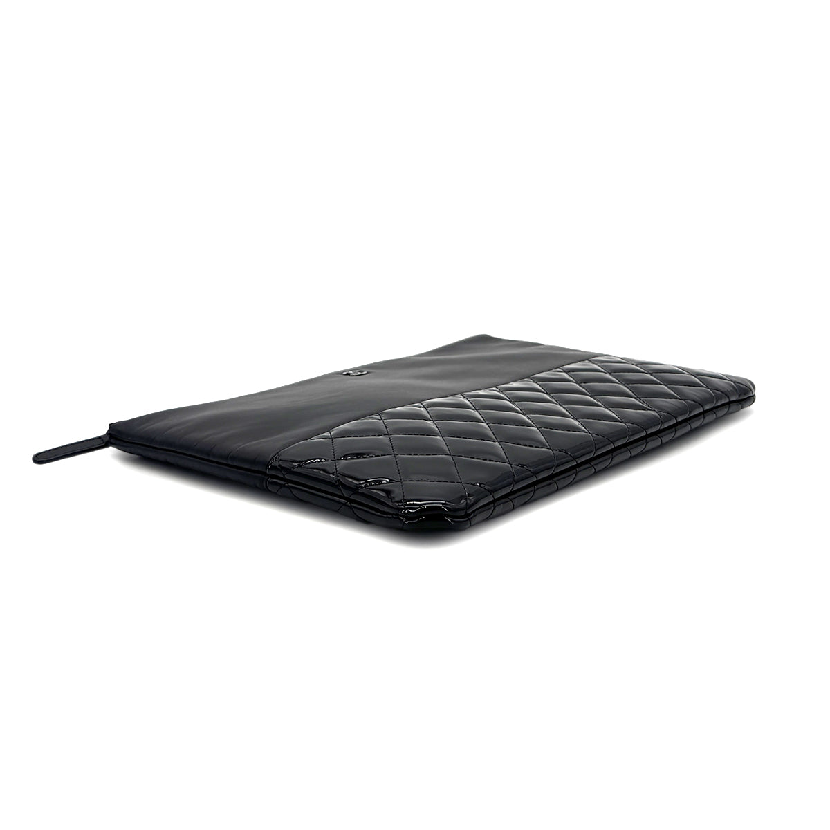 CHANEL MATELASSE CLUTCH BAG BLACK ENAMEL LEATHER 90283110