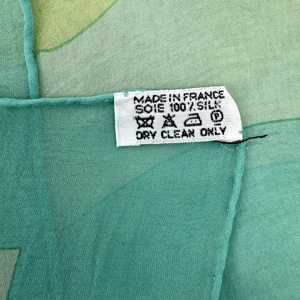 HERMES CARRE 90 SCARF LES CAPUCINES GREEN SILK 90295836 - PURPOSE