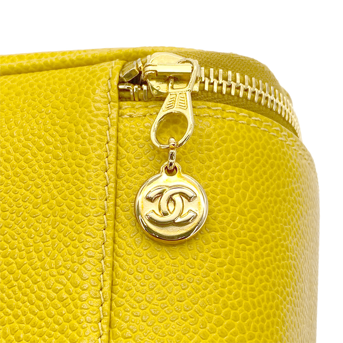 CHANEL VINTAGE MINI VANITY HAND BAG YELLOW CAVIAR SKIN 90297519