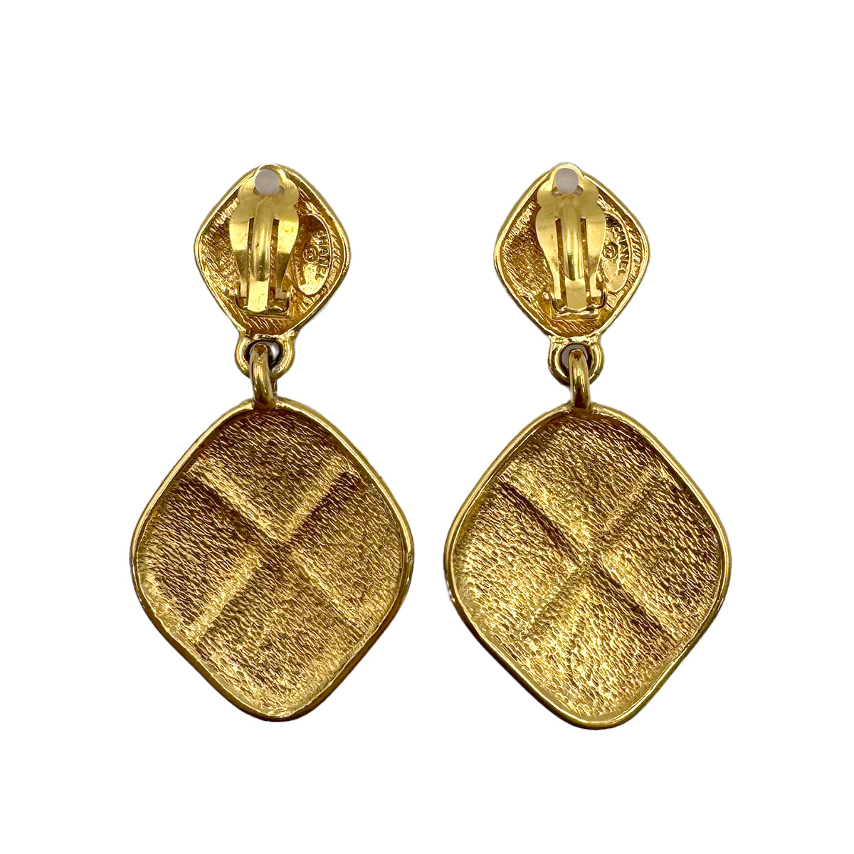CHANEL VINTAGE EARRINGS MATELASSE GOLD ACCESSORY 90300534 - PURPOSE