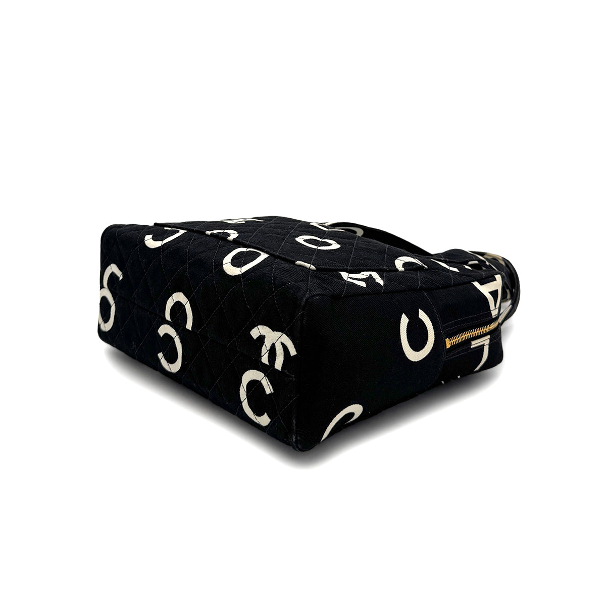 CHANEL VINTAGE MATELASSE LOGO HAND BAG BLACK WHITE CANVAS 90306000