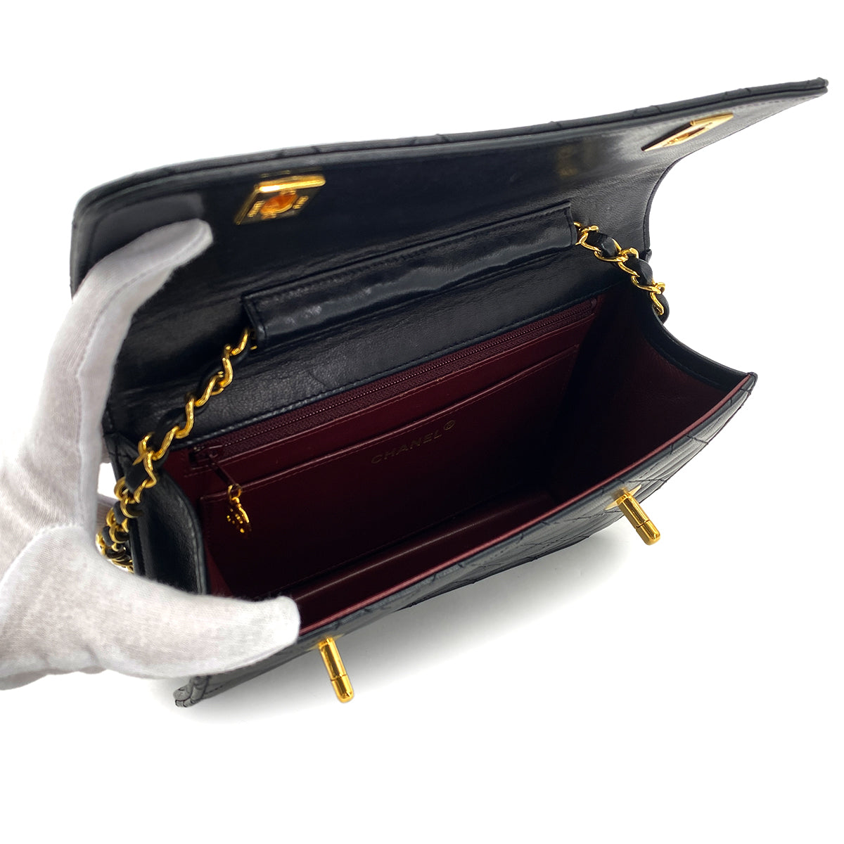 CHANEL VINTAGE DOUBLE TURN LOCK MATELASSE CHAIN SHOULDER HAND BAG BLACK LAMB SKIN 90306569