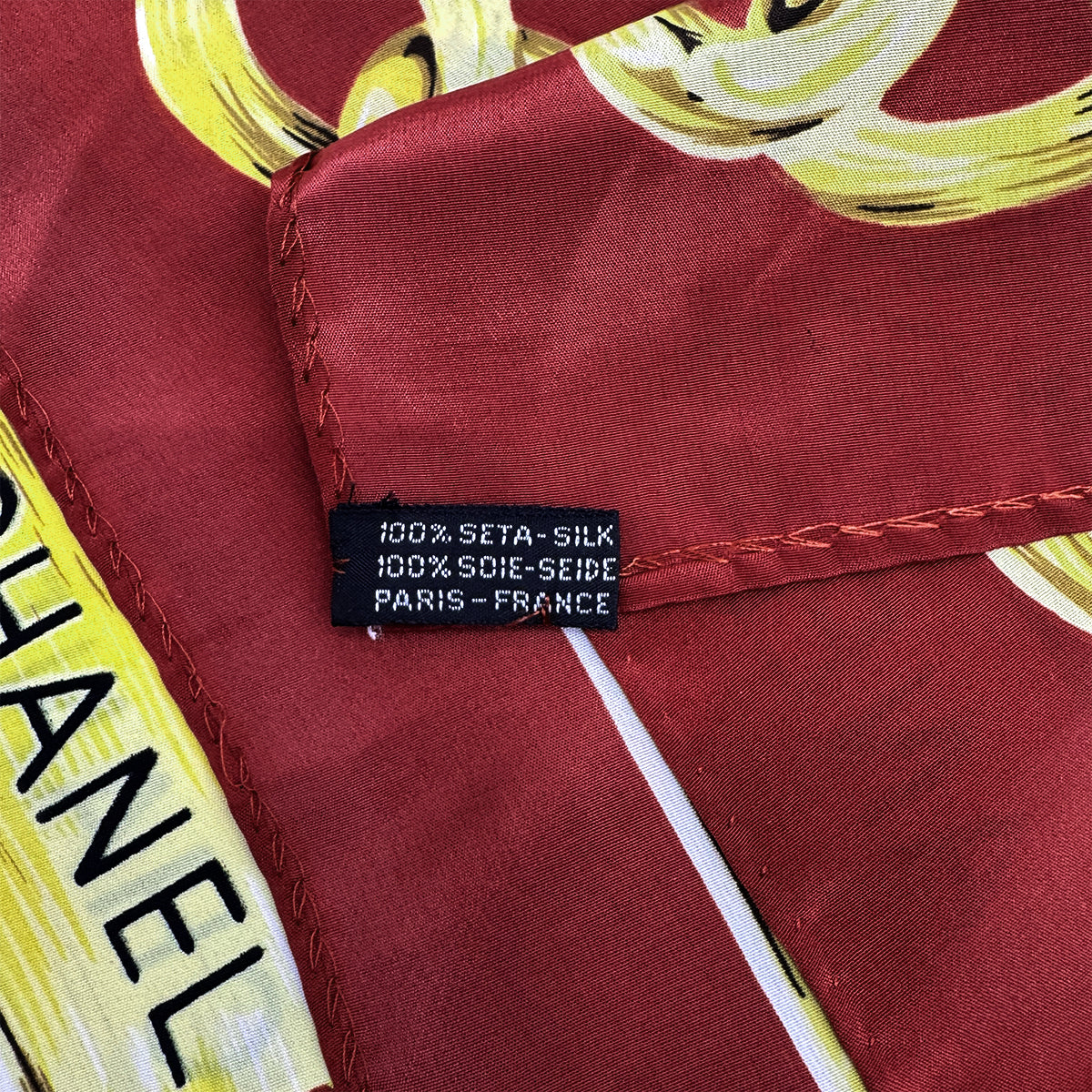 CHANEL VINTAGE SCARF COCOMARK LOGO CHAIN PATTERN RED SILK 90310280 - PURPOSE
