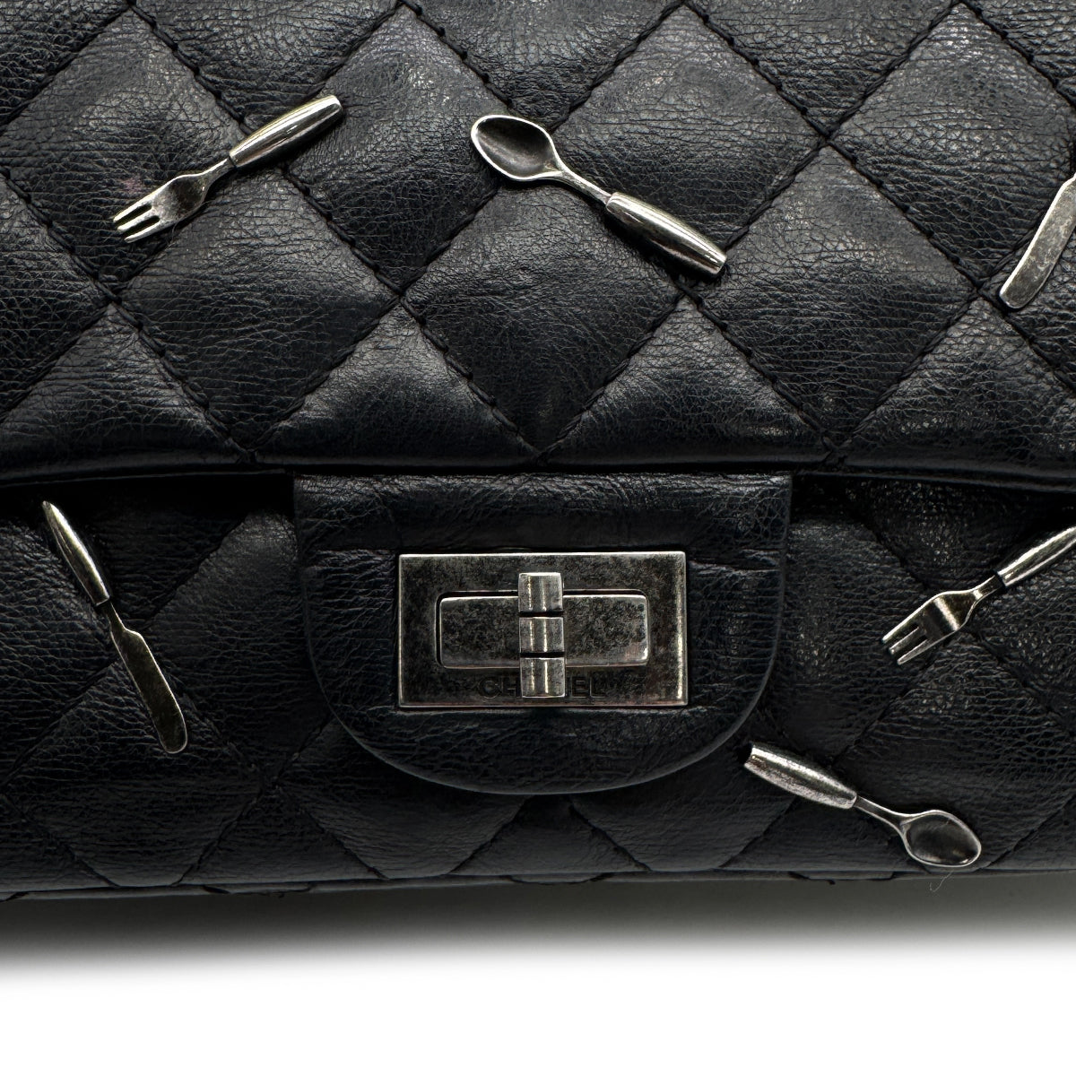 VINTAGE CHANEL 2.55 CHAIN SHOULDER BAG BLACK LEATHER CUTLERY CARM 90316165