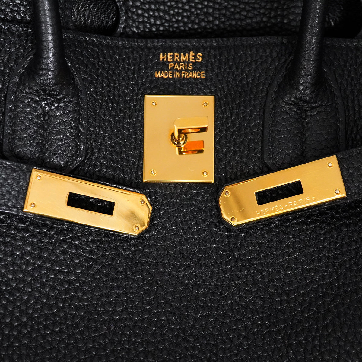 HERMES HAUT A COURROIES 32 BLACK TOGO HAND BAG 2004 SQUARE H GOLD HARDWARE 90345055