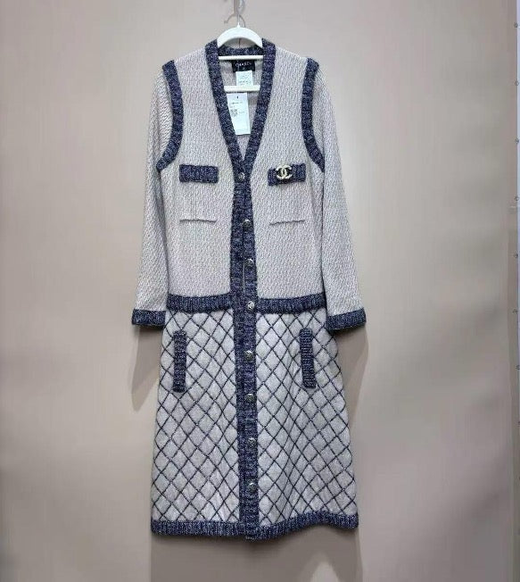 Chanel taro purple cashmere dress, size 42 SYCC2124