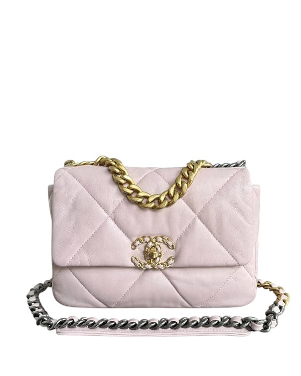 CHANEL SMALL 19 BAG C19 QUILTED LIGHT PINK TWO TONE GOLDEN HARDWARE SERIES 31 SYCMCA113