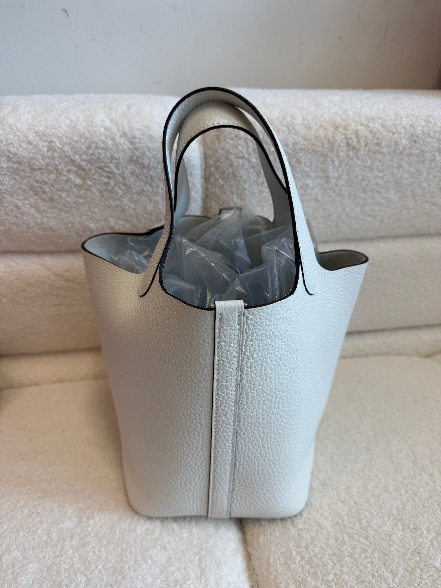 Hermès Picotin Lock 18 | White Clemence Leather & Palladium Hardware | Stamp K