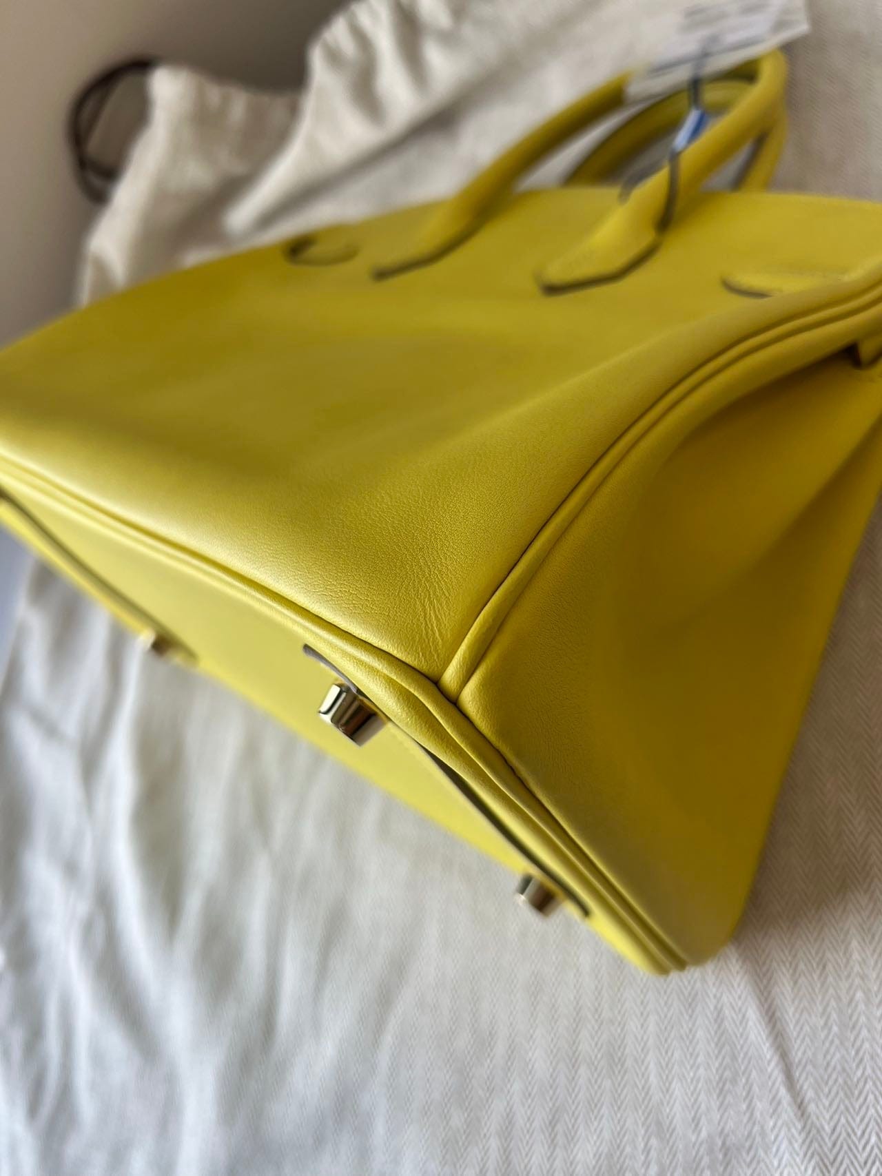 Hermès Birkin 25 Lime Togo Leather Gold Hardware - Stamp Y