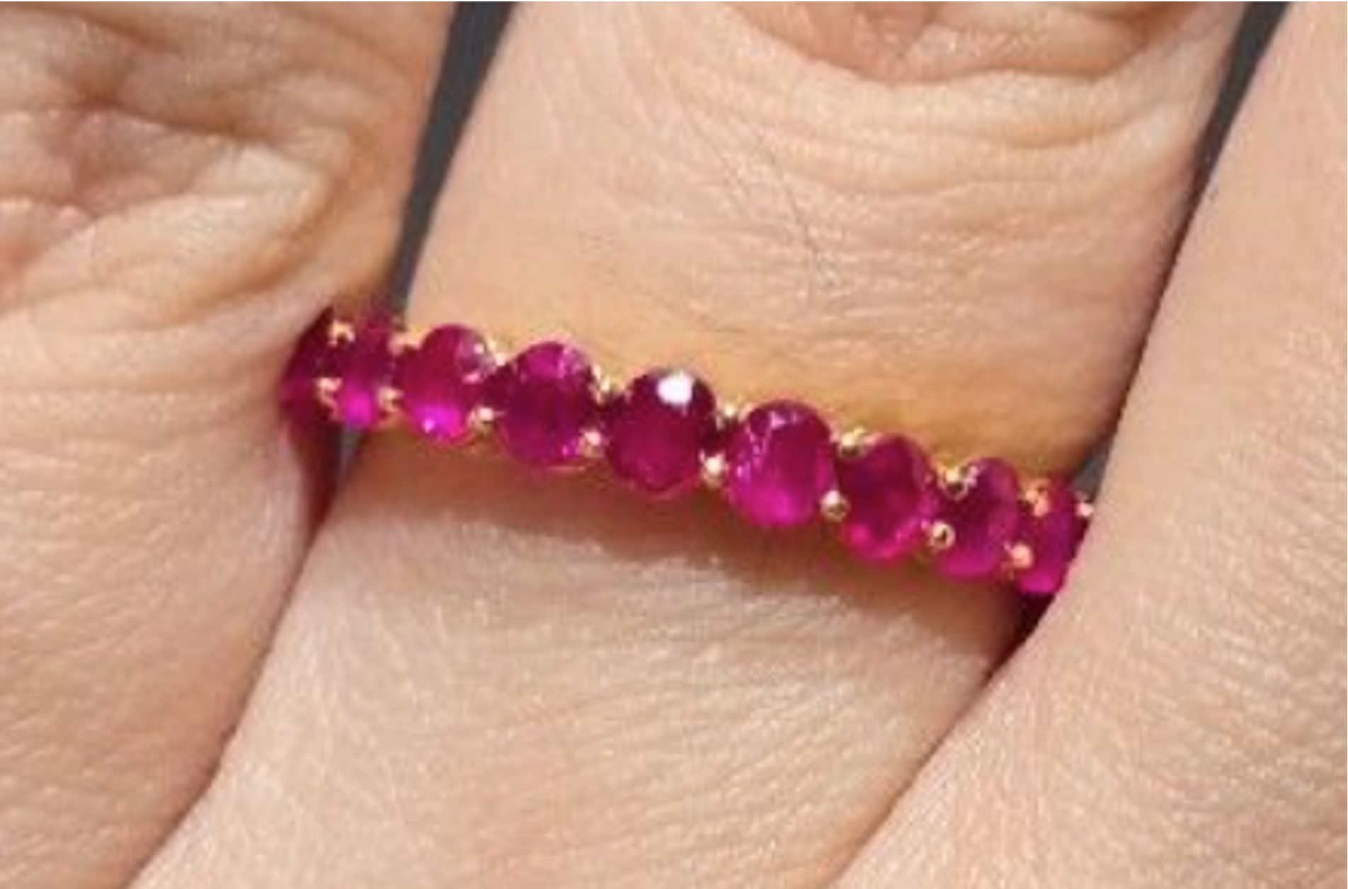 1.28ct Unheated Burma Ruby Ring with 18K gold setting SYCB9
