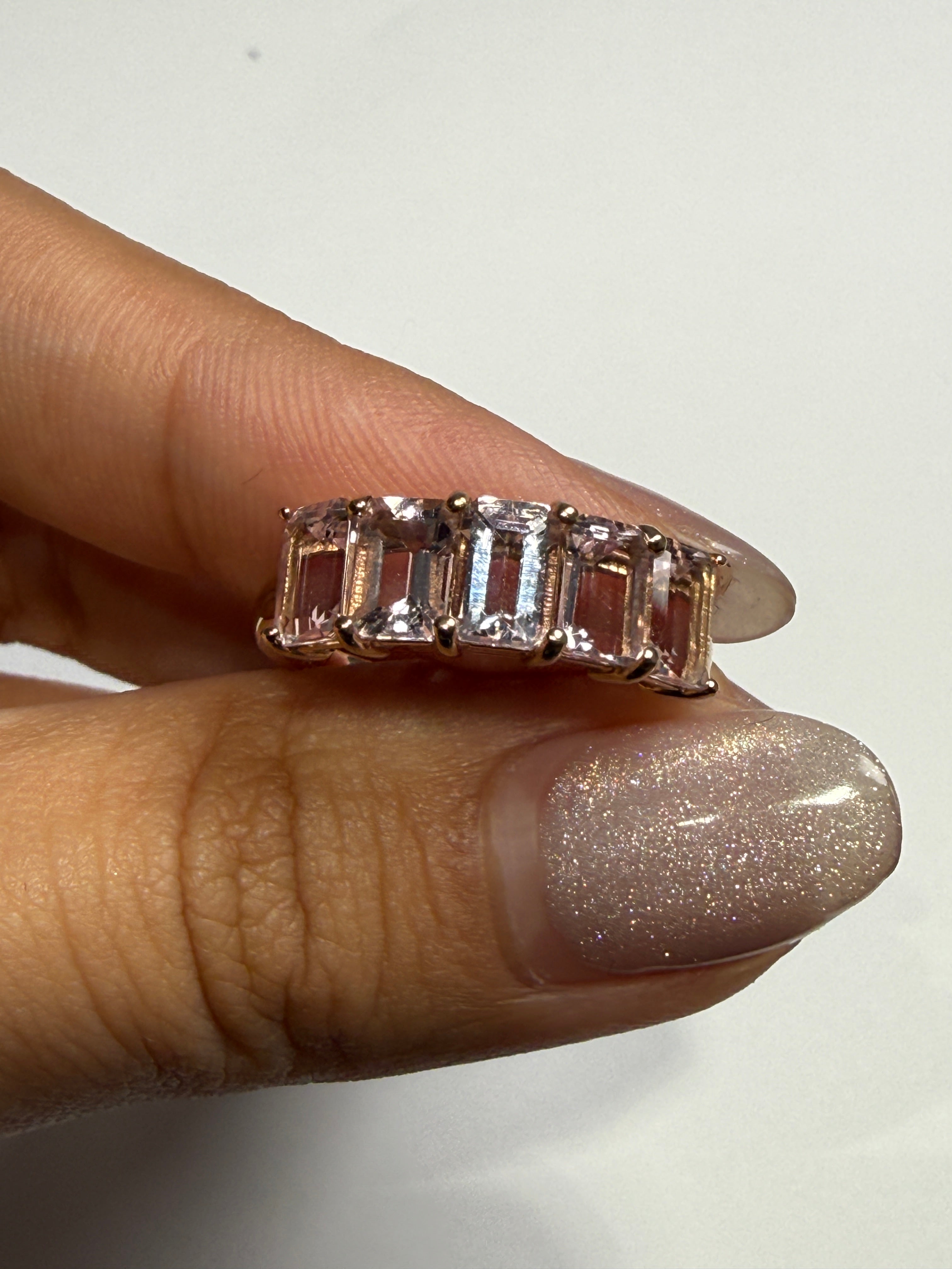 GSTV Morganite Band in 18K US 7 9329 JJC9028