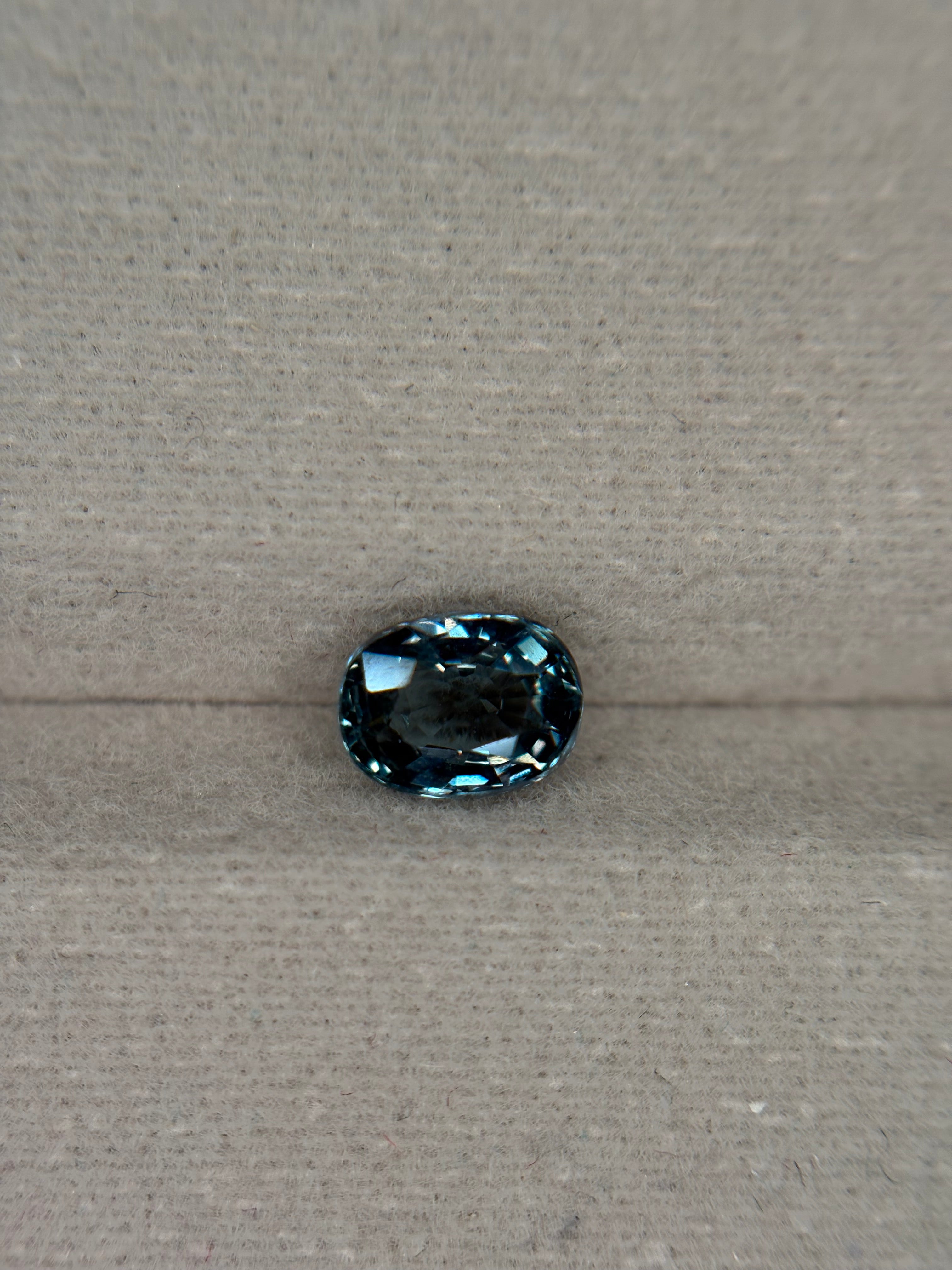 1.57ct Blue Spinel Oval DXBCS1575