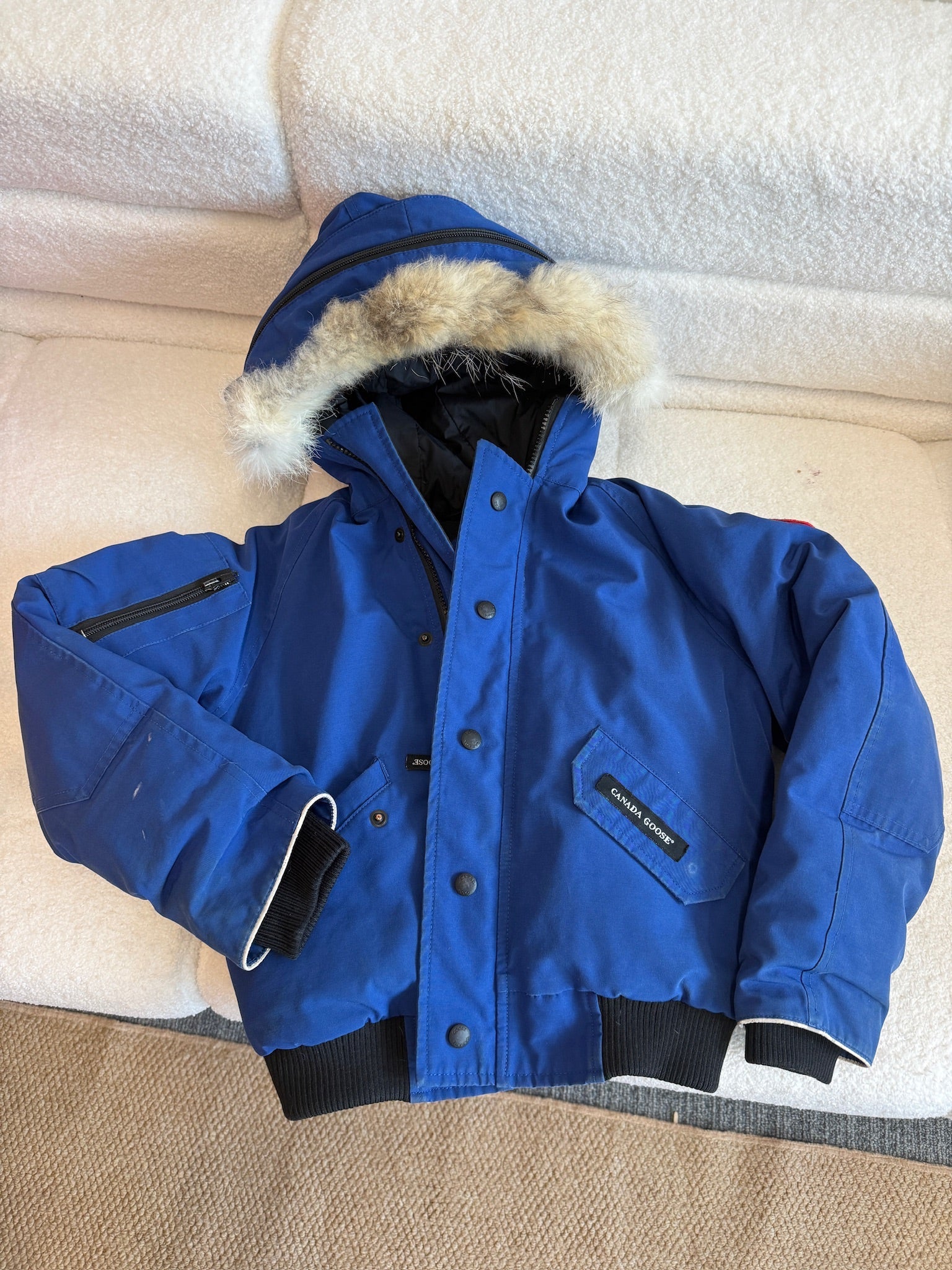 Canada Goose kids year7-8