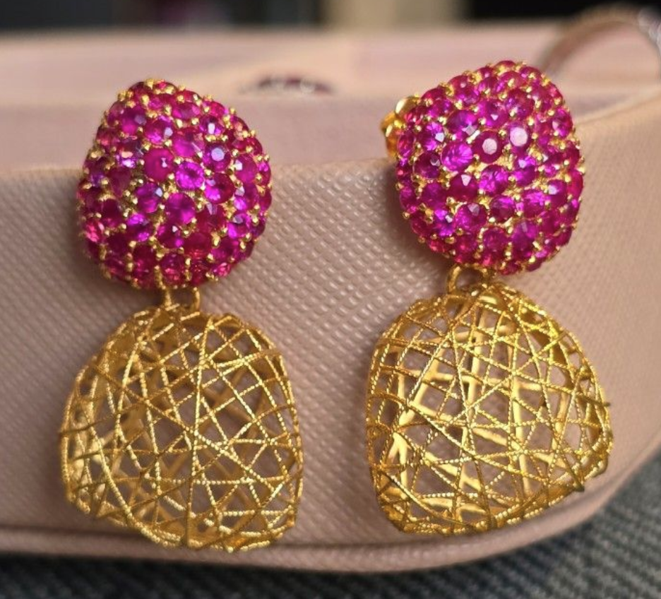 7.52ct Unheated Burma Ruby Earrings in 18K gold setting SKH1136