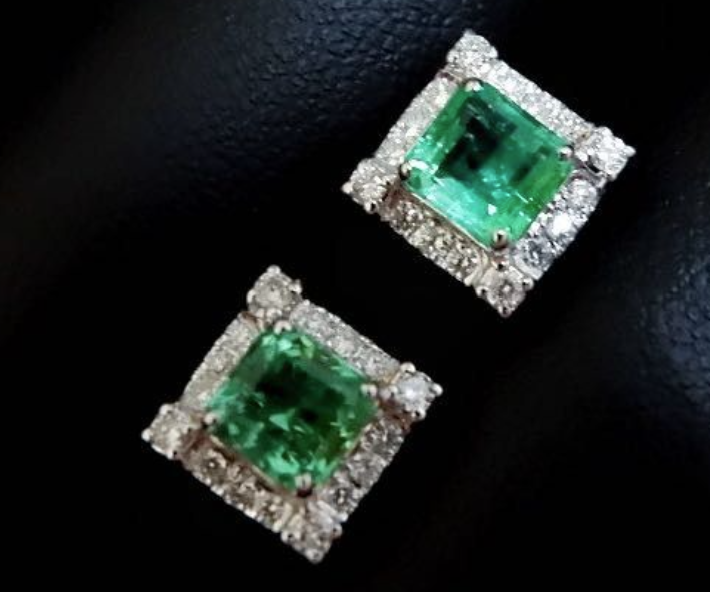 1.42ct Columbia (columbia) Emerald earrings with diamond in 18K white gold setting SKH1114