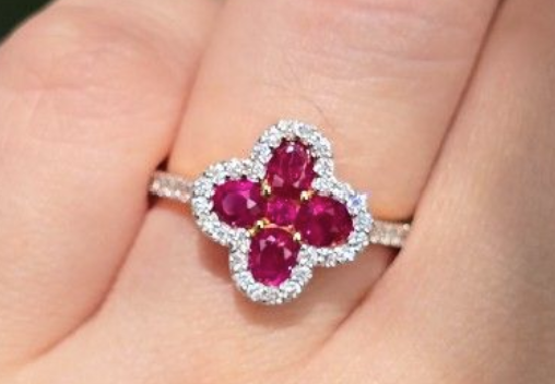 1.13ct Unheated Burma Ruby Clover Ring with natural diamonds in 18K gold SKH1097