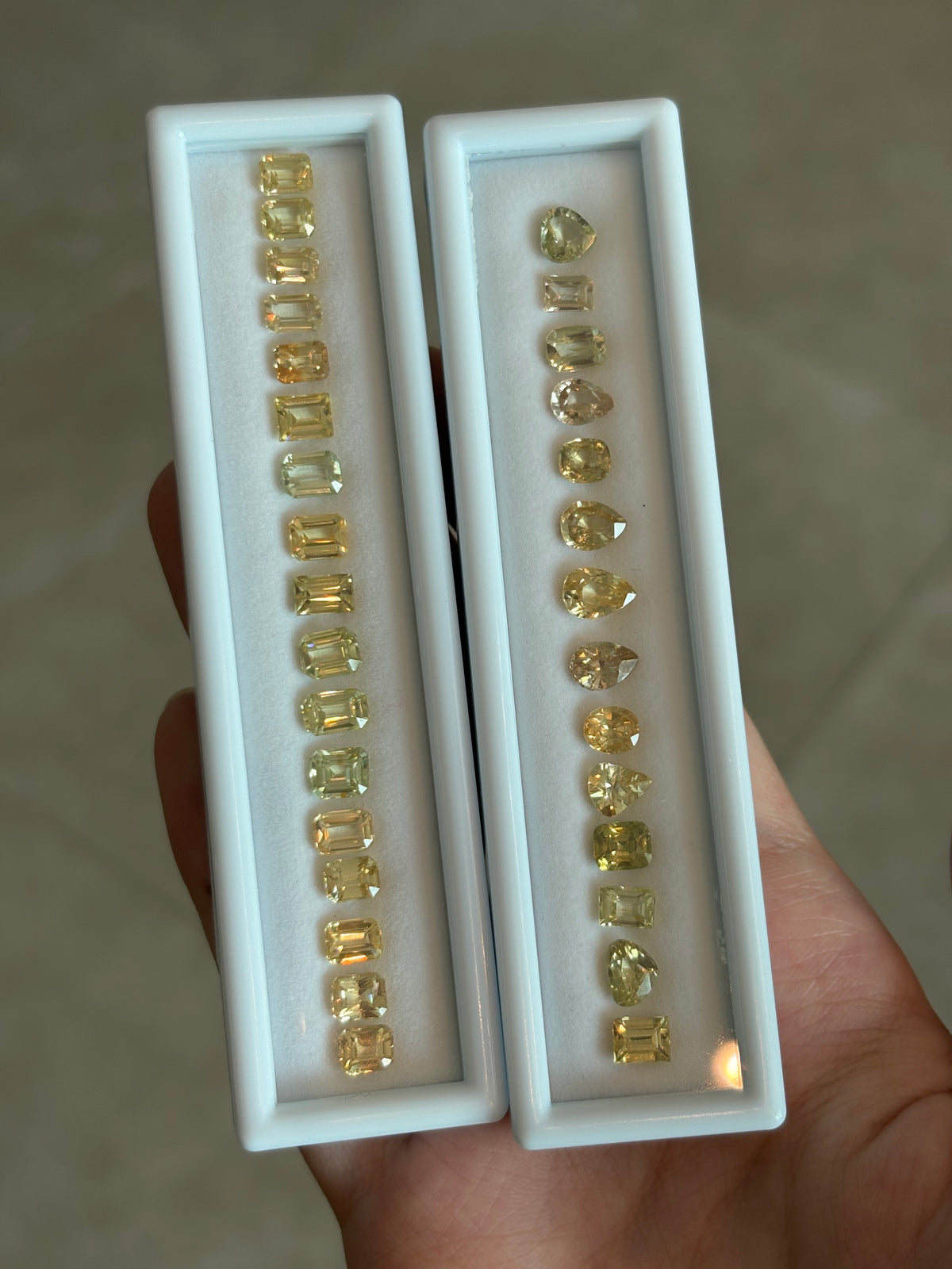 12.00ct Champagne Zircon Mix Box THAIC1365