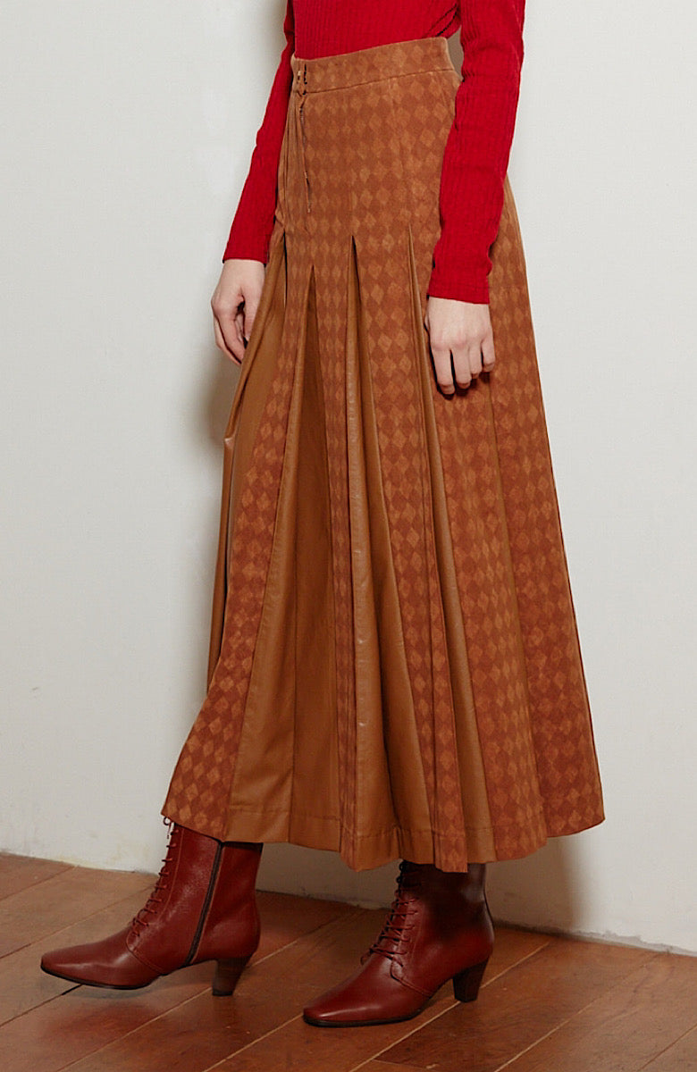 PLEATED MAXI SKIRT