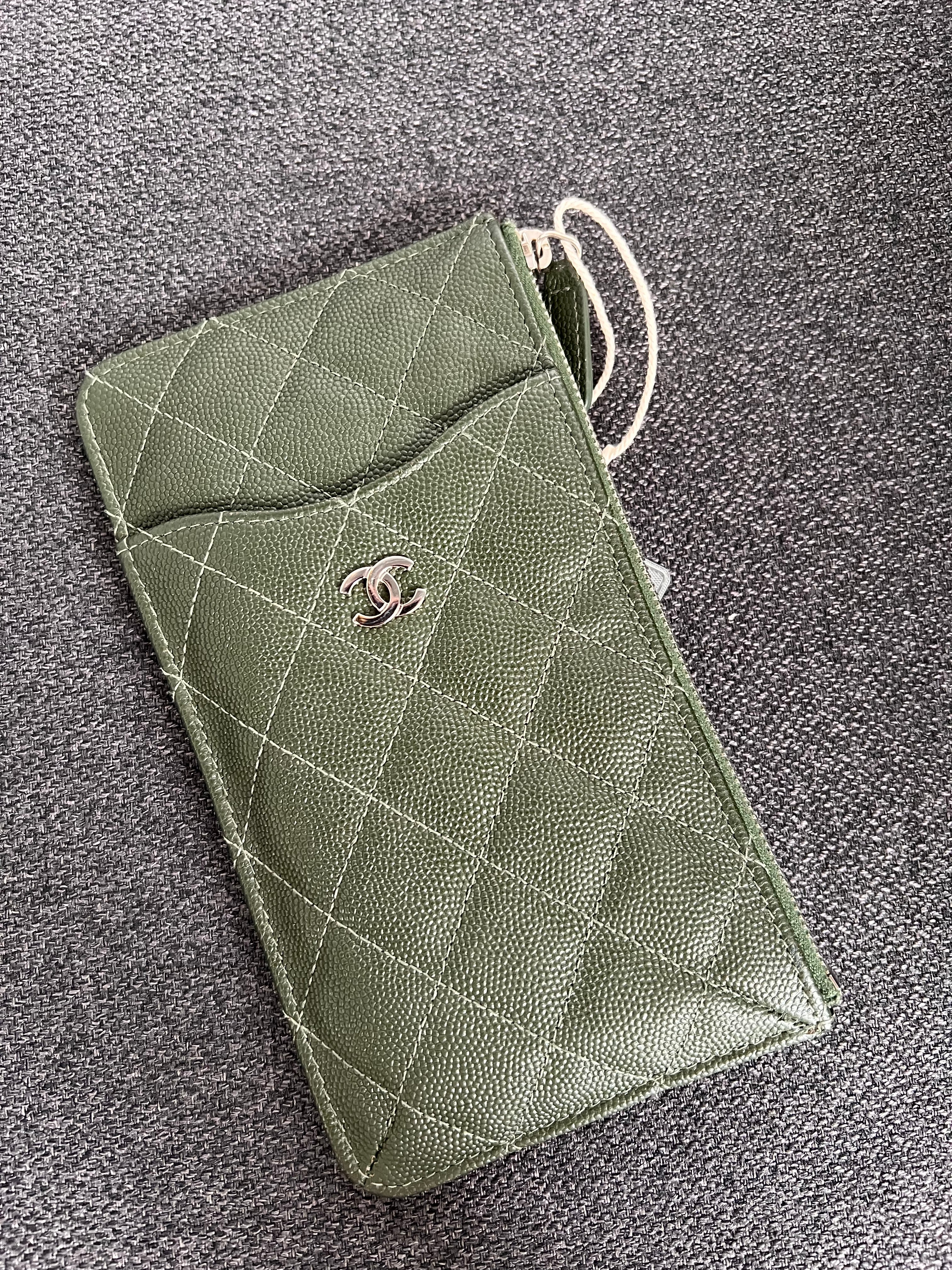 Chanel Flat Wallet Olive Green Caviar PHW