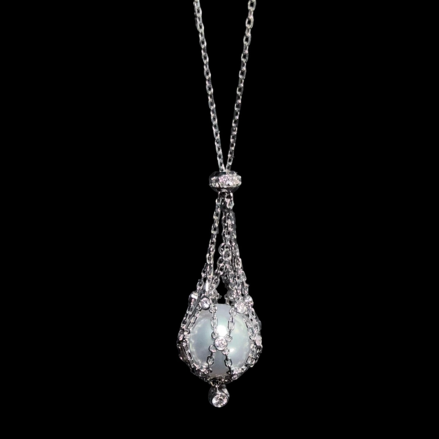 13.1mm Natural South Sea White Pearl & 0.76ct Diamond Necklace set in 18K White Gold