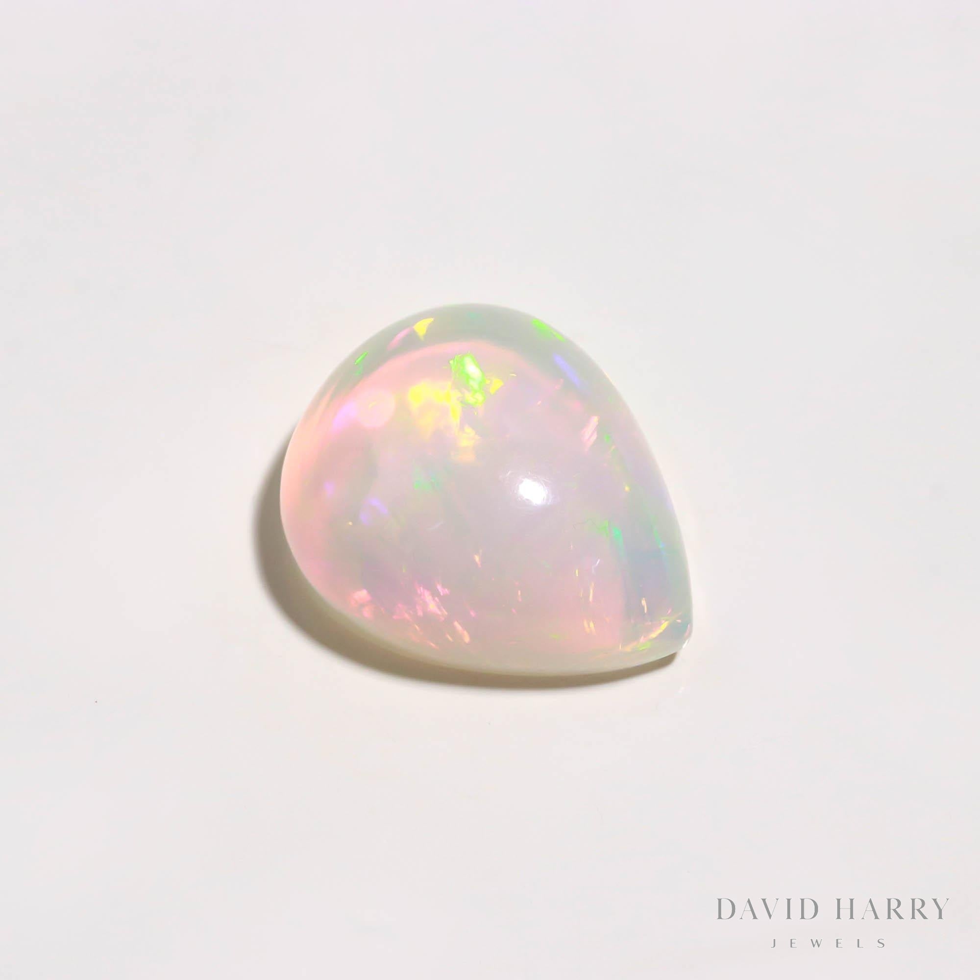 5.71ct White Opal