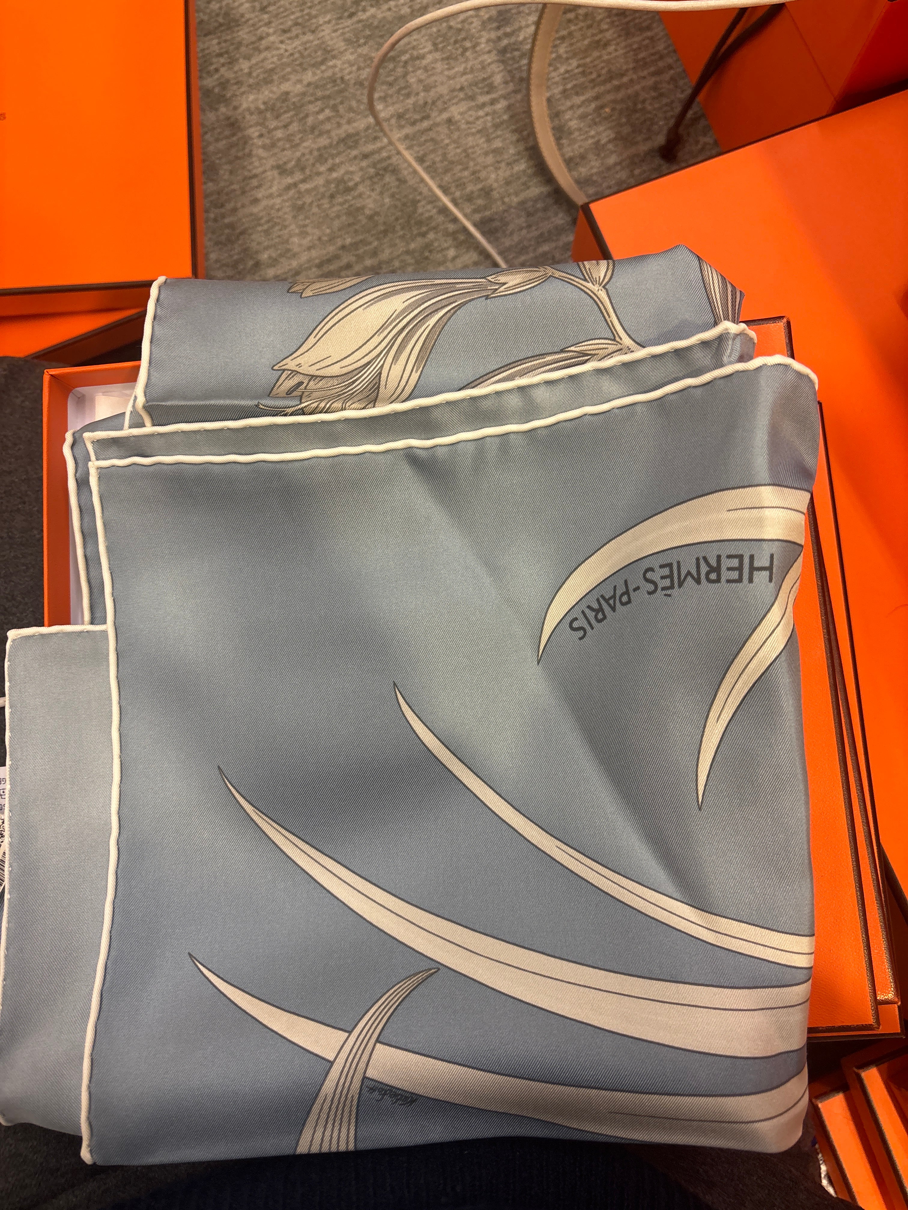 Hermès Silk 90-41 – powder blue ALC3522