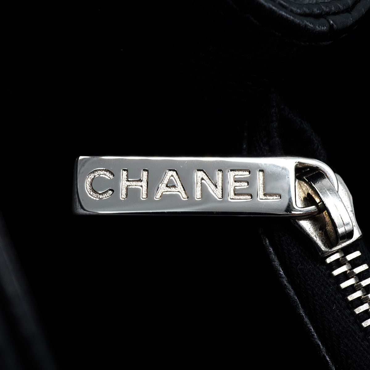 CHANEL GST XL BIG COCO TOTE BAG BLACK CAVIAR SKIN SILVER HARDWARE 90346674