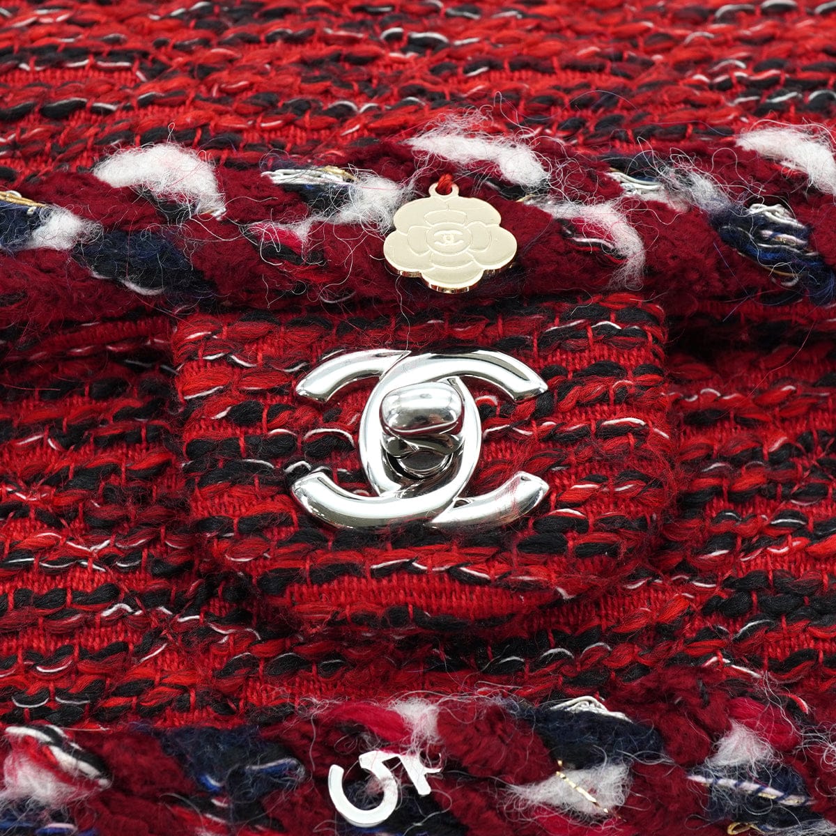 LUXURY PROMISE CHANEL MATELASSE CHAIN SHOULDER BAG ICON CHARM RED TWEED SILVER HARDWARE 90331401