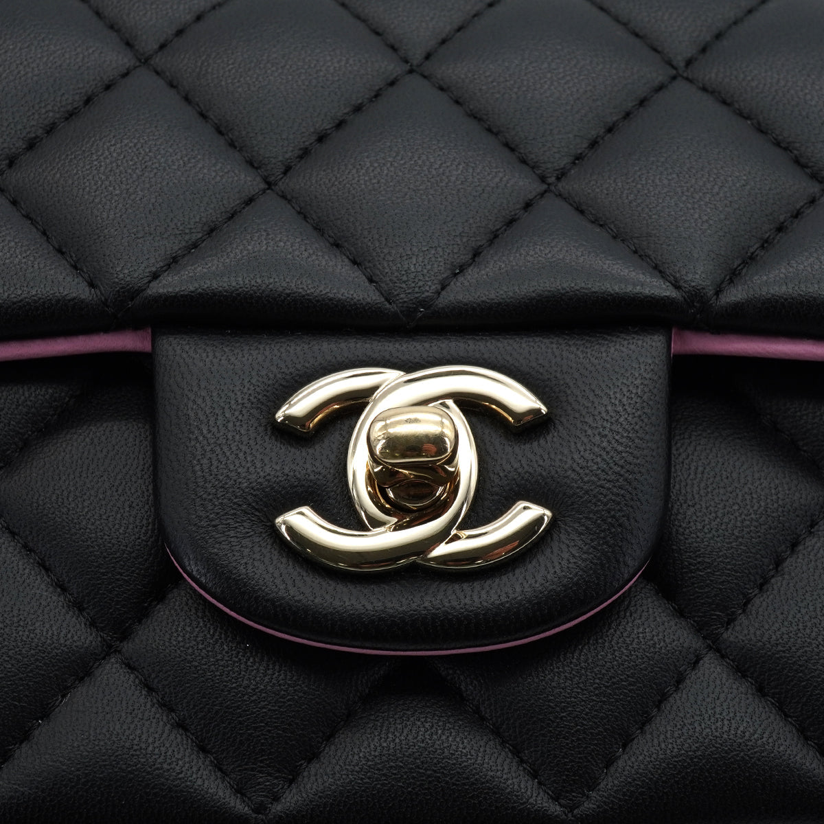 CHANEL MINI MATELASSE CHAIN SHOULDER HAND BAG BLACK PINK LAMB SKIN SILVER HARDWARE 90343621