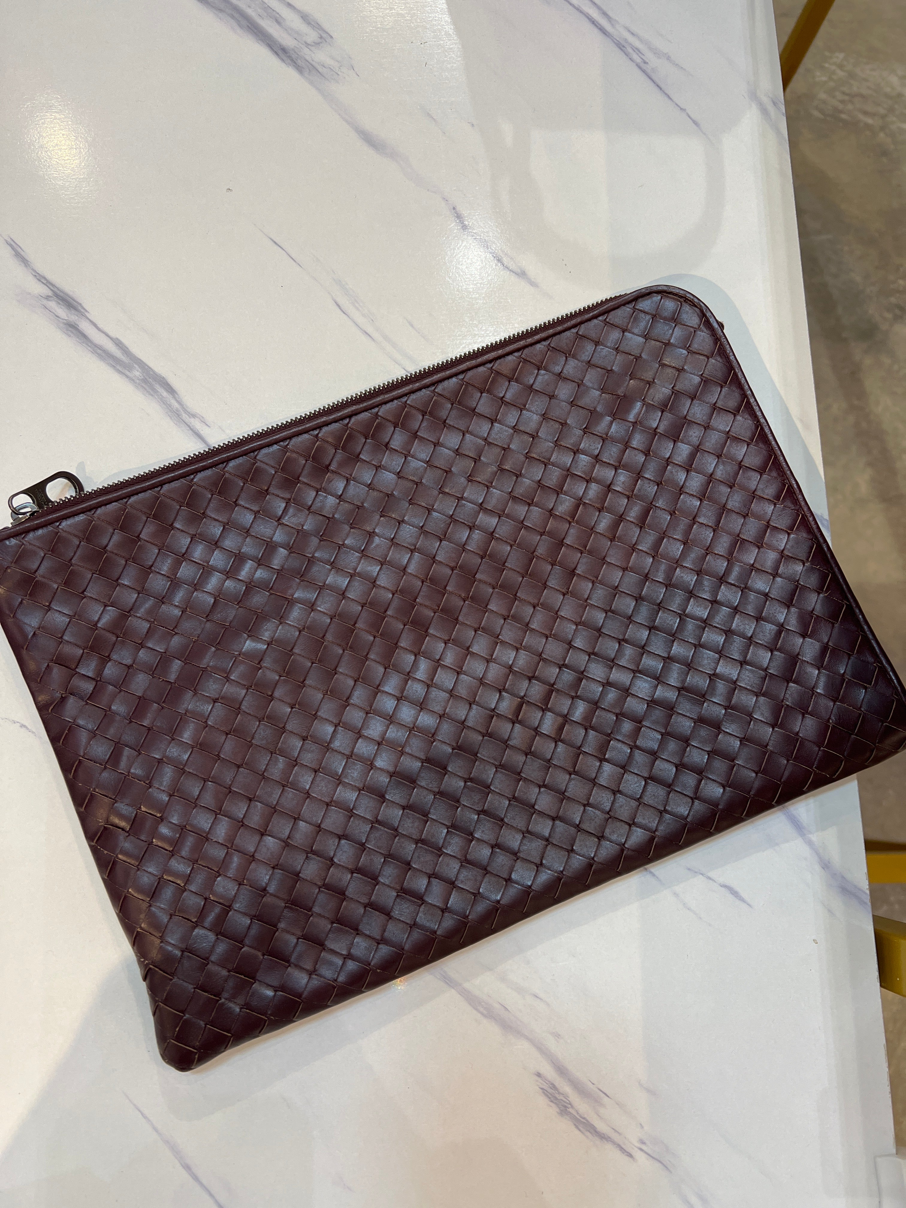 Bottega Large Clutch Burgundy SYC1675