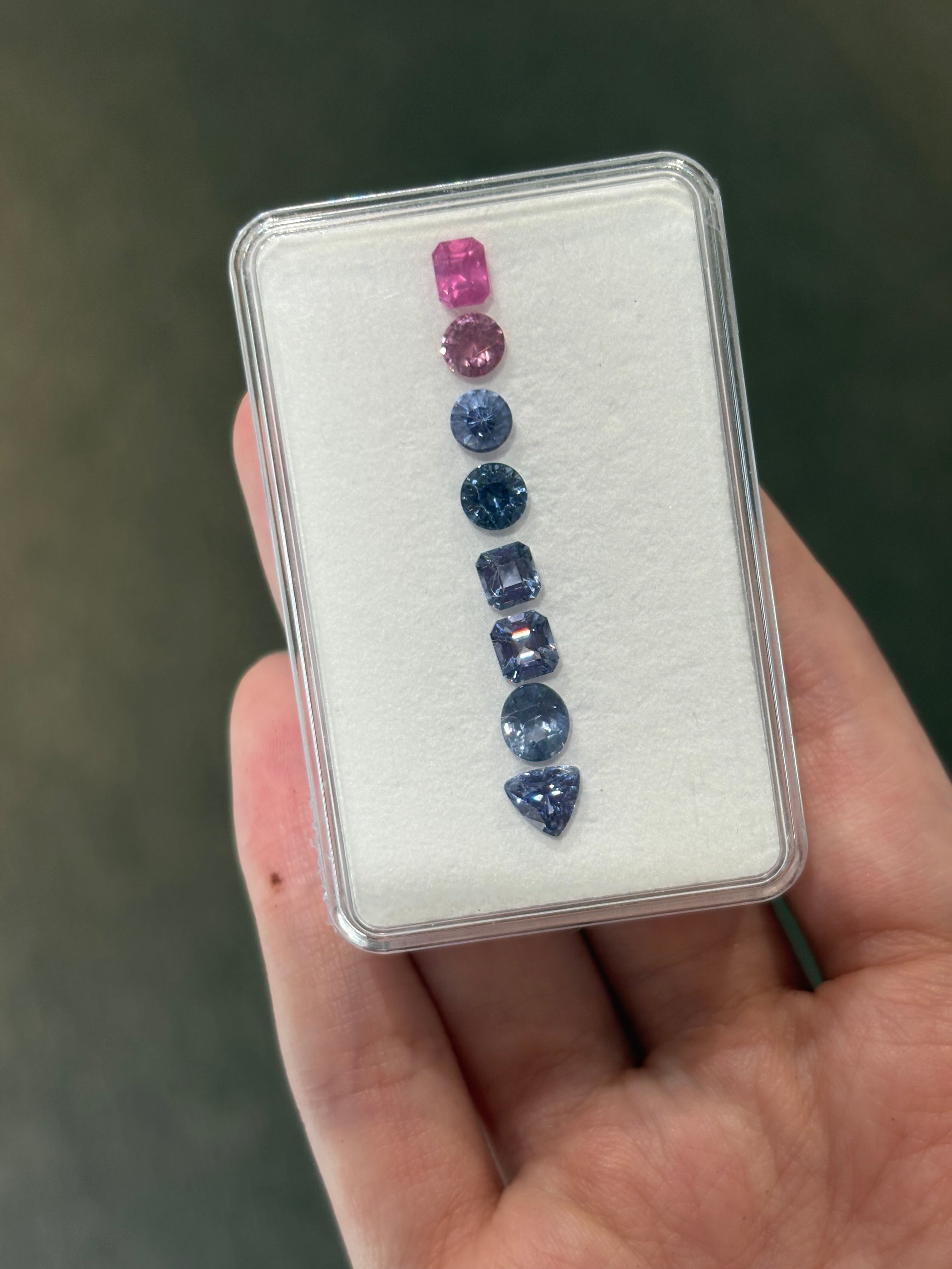 Sri Lanka Blue/Hot Pink Spinel DXBCS4603